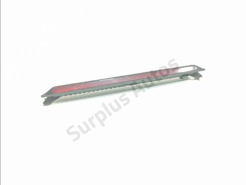 Used Third brake light Third brake light VW GOLF IV (1J1) 1.9 SDI (68 hp) 39765880 39765880