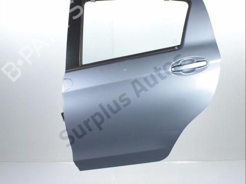 Dør venstre bagtil Dør venstre bagtil TOYOTA YARIS (_P13_) 1.4 D (NLP130_, NLP130) (90 hp) 36105609 36105609