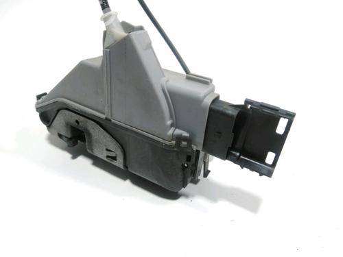 Rear left lock PEUGEOT 5008 (0U_, 0E_) 2.0 HDi 150 / BlueHDi 150 | BP28255095C100