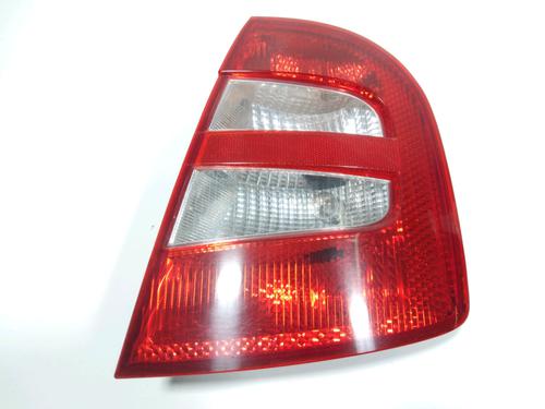 Høyre baklys SKODA FABIA I (6Y2) 1.9 SDI (64 hp) 28268519