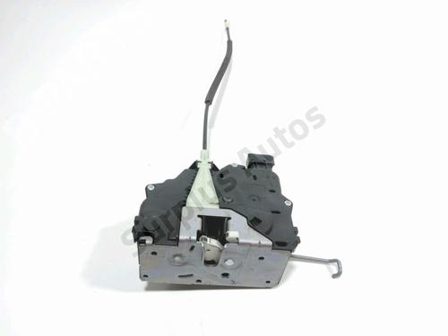 Høyre foran lås OPEL CORSA E (X15) 1.3 CDTI (08, 68) (95 hp) 30843232