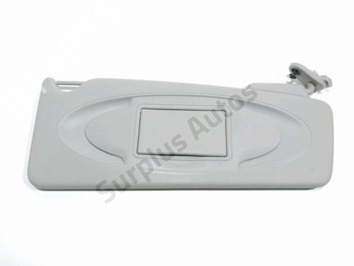 Used Right sun visor Right sun visor 37784856 37784856