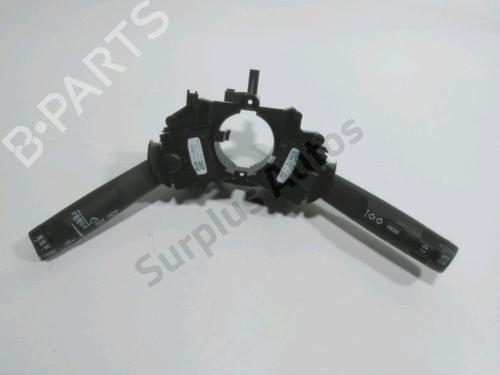 Used Steering wheel controls Steering wheel controls OPEL CORSA E (X15) 1.4 Turbo (08, 68) (101 hp) 35773562 35773562