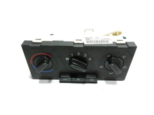 Airco bedieningspaneel OPEL ZAFIRA A MPV (T98) 2.0 OPC (F75) (192 hp) 28227775