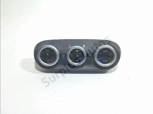 climate-control-fiat-500x-334_-2014-40059420 main image