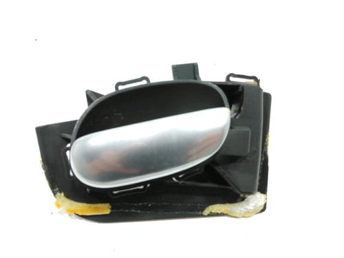 Maniglia interna anteriore destra PEUGEOT 206 Hatchback (2A/C) 1.4 i (75 hp) 30996103