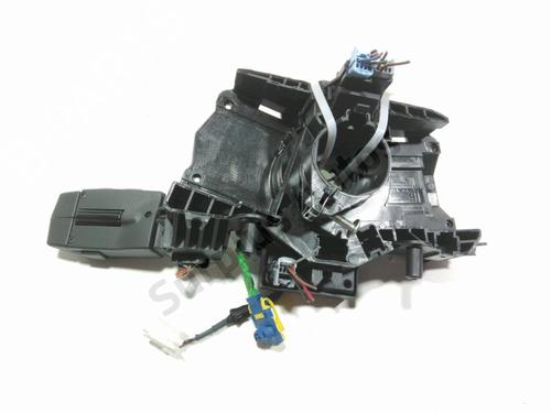 Steering wheel controls RENAULT CLIO IV (BH_) 1.2 TCe 120 (BHAU) | BP32181381E15