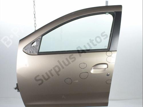 Used Left front door Left front door DACIA DUSTER (HM_) 1.5 dCi 115 (HMAD) (116 hp) 40213754 40213754