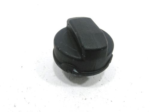 Used Fuel cap AUDI A6 C4 (4A2) 2.5 TDI (140 hp) 30983734