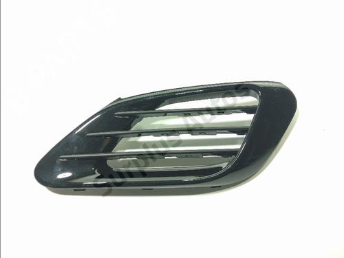 Used Grille Grille 37600600 37600600