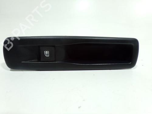 Højre bagtil elrude kontakt Højre bagtil elrude kontakt RENAULT MEGANE III Hatchback (BZ0/1_, B3_) 1.5 dCi (BZ0C) (90 hp) 37017917 37017917