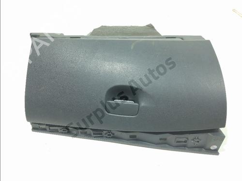 Vano posta oggetti Vano posta oggetti RENAULT MEGANE III Hatchback (BZ0/1_, B3_) 1.5 dCi (BZ09, BZ0D, BZ1W, BZ29, BZ14) (110 hp) 39705939 39705939
