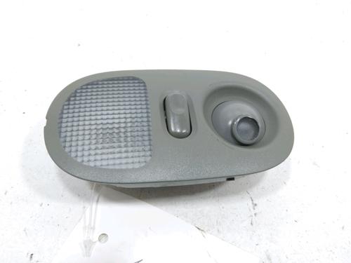 Used Interior roof light RENAULT CLIO II (BB_, CB_) 1.6 16V (BB01, BB0H, BB0T, BB14, BB1D, BB1R, BB2KL, BB3G... (107 hp) 31003246