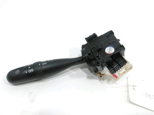 Used Headlight switch Headlight switch SUZUKI SWIFT III (MZ, EZ) 1.3 (RS413, ZC11S) (92 hp) 37767648 37767648