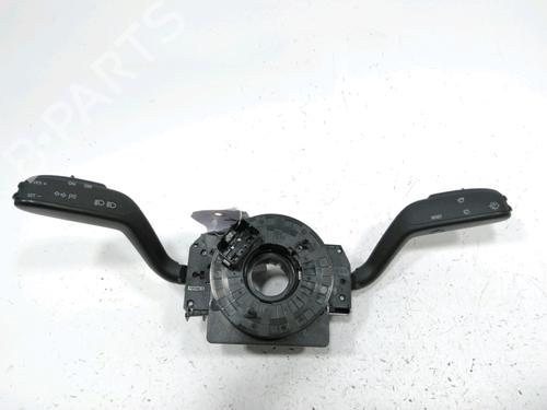 Used Steering wheel controls SEAT IBIZA IV (6J5, 6P1) 1.9 TDI (90 hp) 30988030