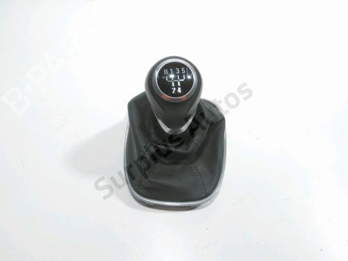 Used Shift knob OPEL CORSA E (X15) 1.4 (08, 68) (90 hp) 30450041