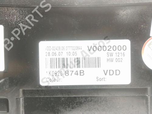 Instrument cluster VW GOLF PLUS V (5M1, 521) 2.0 TDI | BP28230934C47 