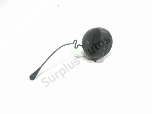 fuel-cap-toyota-c-hr-_x1_-2016-28219783 main image