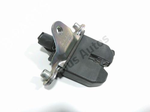 Used Tailgate lock Tailgate lock 37018046 37018046