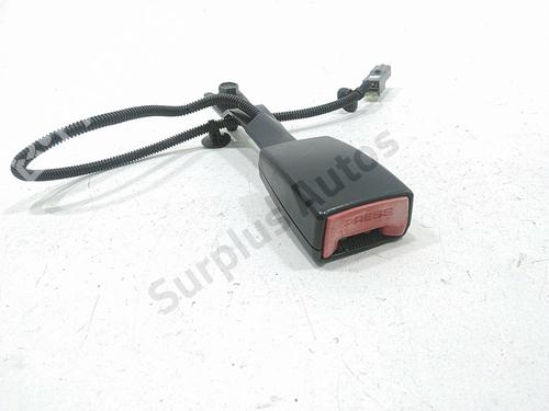 Sikkerhedssele-spænde Sikkerhedssele-spænde HYUNDAI i10 I (PA) 1.2 (78 hp) 39765246 39765246
