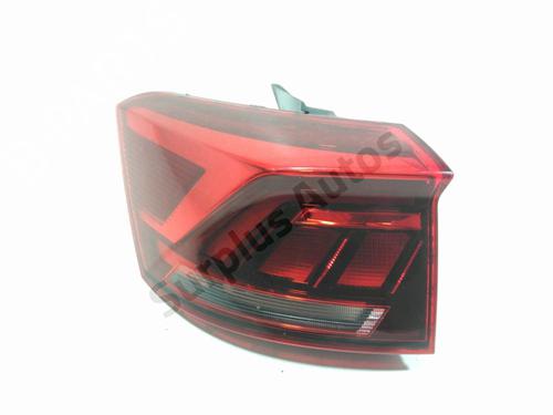 left-taillight-vw-t-roc-a11-d11-2017-32202932 main image