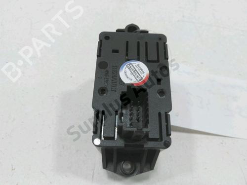 Switch RENAULT GRAND SCÉNIC III (JZ0/1_) 1.6 dCi (JZ00, JZ12) | BP30987758I30
