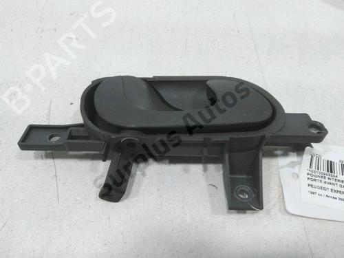 Used Front left interior door handle Front left interior door handle 30996542 30996542