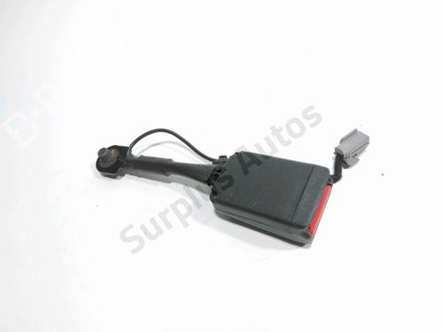 seat-buckle-tesla-model-y-5yjy-2019-36660907 main image