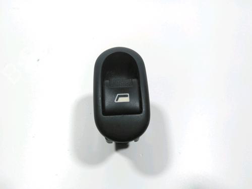 Interrupteur de vitre avant droite CITROËN C3 I (FC_, FN_) 1.4 HDi (68 hp) 28238517
