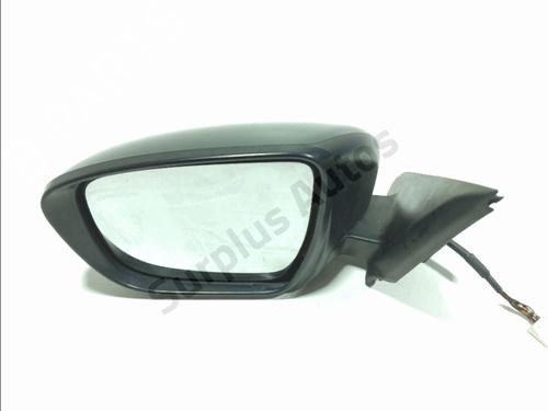 left-mirror-nissan-juke-f15-2010-2011-2012-2013-2014-2015-2016-2017-2018-2019-37017854 main image