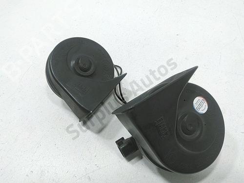horn-ford-focus-ii-da_-hcp-dp-2004-2005-2006-2007-2008-2009-2010-2011-2012-2013-39259833 main image
