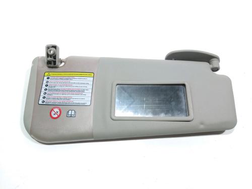 Used Right sun visor Right sun visor 28262983 28262983