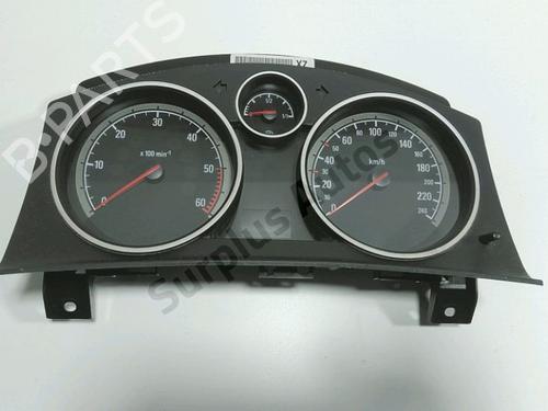 Used Instrument cluster Instrument cluster OPEL ZAFIRA / ZAFIRA FAMILY B (A05) 1.7 CDTI (M75) (125 hp) 40213151 40213151
