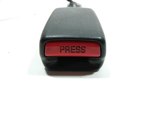 Seat buckle TOYOTA YARIS (_P9_) 1.3 VVT-i (SCP90_, SCP90R) | BP29857573I32