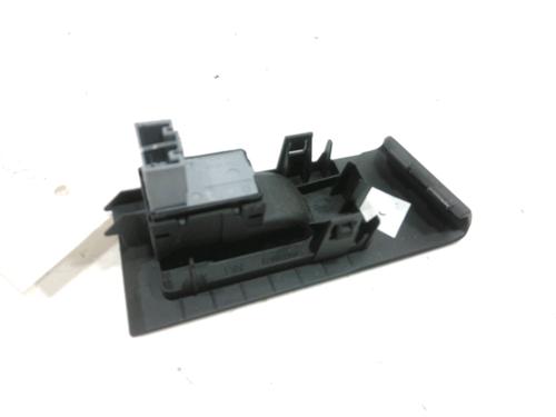 Left rear window switch VW PASSAT B7 Variant (365) 1.8 TSI | BP37781074I29 - Image 2