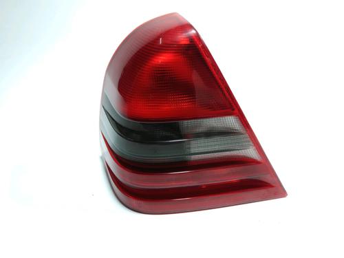 Venstre Baklys MERCEDES-BENZ C-CLASS (W202) C 250 Turbo-D (202.128) (150 hp) 28269634