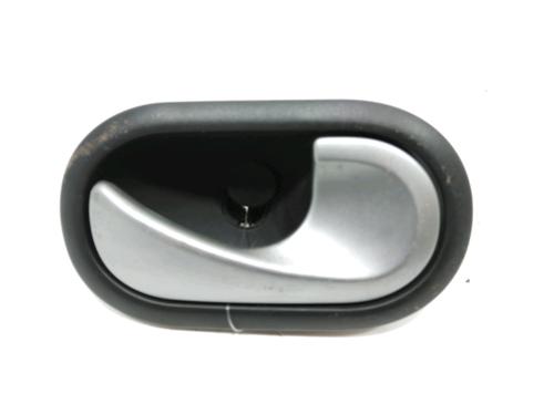 Used Front right interior door handle RENAULT CLIO III (BR0/1, CR0/1) 1.5 dCi (C/BR0G, C/BR1G) (68 hp) 30996087