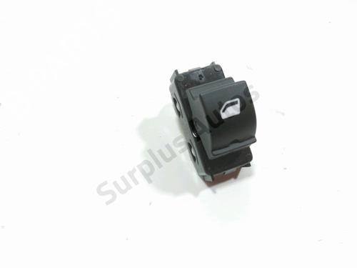 Used Right front window switch CITROËN C3 III (SX) 1.2 THP 110 (SXHNPS, SXHNZT, SXHNZ6) (110 hp) 30524773
