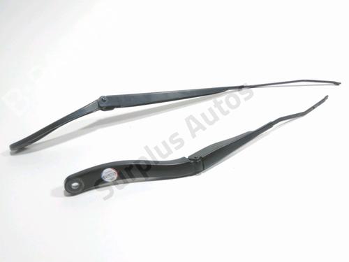 Used Front windshield wiper arm RENAULT TALISMAN Grandtour (KP_) 1.6 dCi 130 (130 hp) 28272006