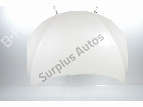hood-nissan-pulsar-hatchback-c13-2014-36289270 main image