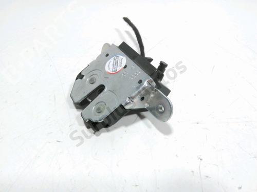 Used Tailgate lock Tailgate lock LANCIA YPSILON (312_) 1.2 (312.PXA1A, 312.YXA1A) (69 hp) 34416702 34416702