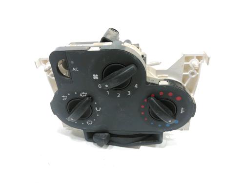 Used Climate control DACIA LOGAN MCV (KS_) 1.5 dCi (KS0W) (86 hp) 30988579