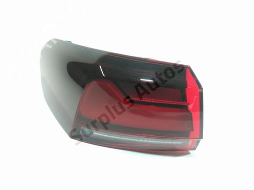 Używane Lampa tylna lewa Lampa tylna lewa 37788889 37788889