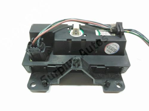 Display monitor PEUGEOT 206 Hatchback (2A/C) 1.1 i | BP30141351C48