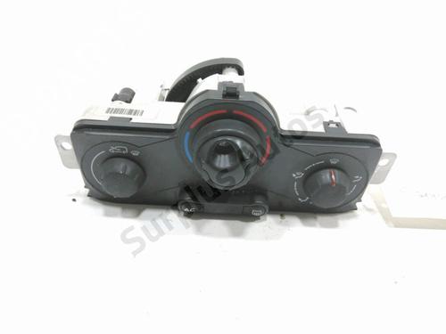 Used Climate control RENAULT KANGOO Express (FW0/1_) 1.5 dCi 85 (FW0K, FW0L, FW0B) (86 hp) 30988757