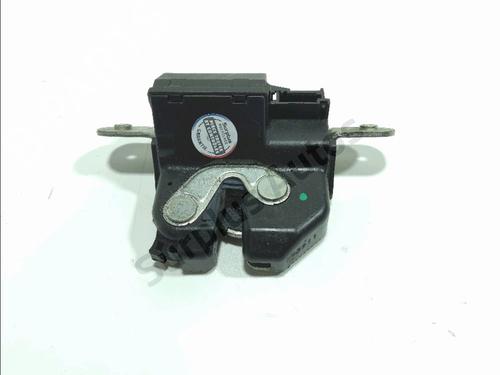 Used Tailgate lock FIAT 500 C (312_) 1.2 (312CXA1A, 312AXA1A) (69 hp) 31163214