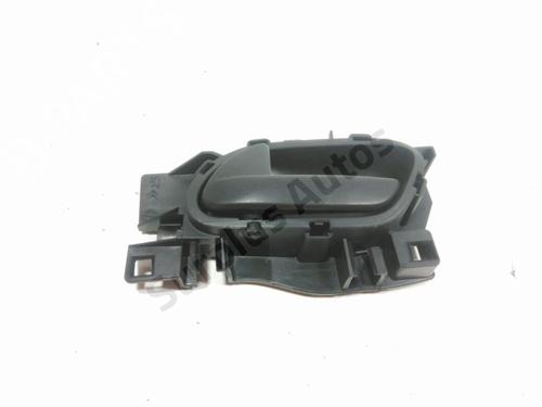 Venstre fortil invendig håndtag CITROËN C3 II (SC_) 1.2 VTi 82 (82 hp) 28688459