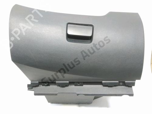 Used Glove box Glove box 36660879 36660879