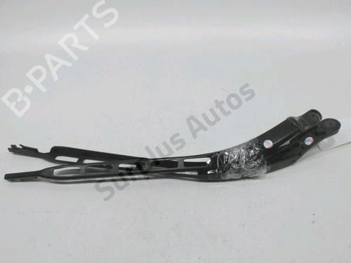 front-windshield-wiper-arm-seat-altea-xl-5p5-5p8-2006-2007-2008-2009-2010-2011-2012-2013-2014-2015-31007978 main image