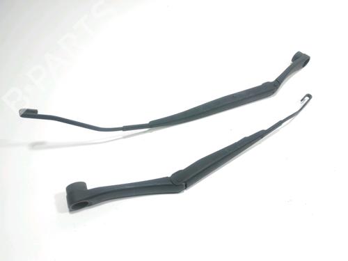 Used Front windshield wiper arm HYUNDAI i10 I (PA) 1.2 (78 hp) 28271805